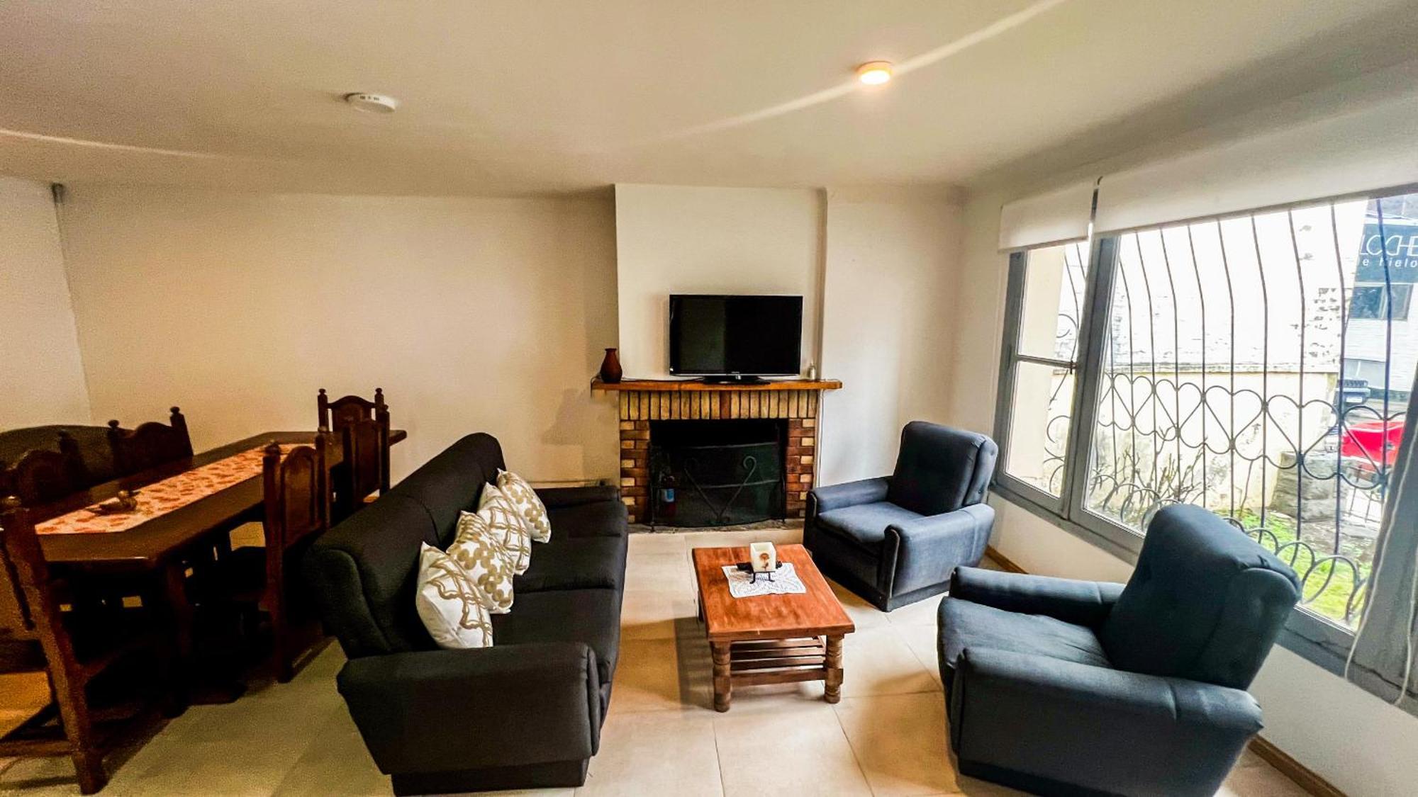 Rent Up - Bariloche, Casa A Pasos Del Centro Civico Сasa de vacaciones San Carlos de Bariloche